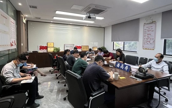 以案為鑒敲警鐘 長效落實(shí)筑防線.jpg 以案為鑒敲警鐘 長效落實(shí)筑防線.jpg