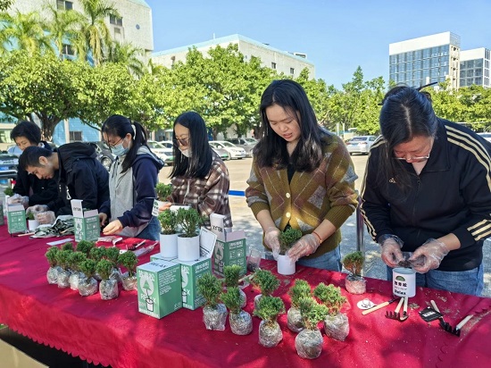 01e3ecb040613aac9ecb5ff018884350.jpg 01e3ecb040613aac9ecb5ff018884350.jpg