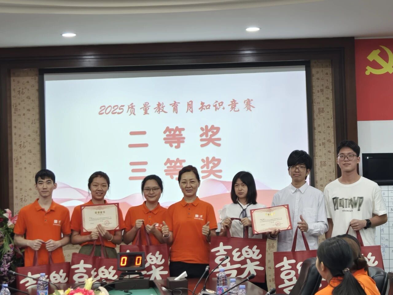 227e5a6cde94b5a485ec41f214aa242b.jpg 227e5a6cde94b5a485ec41f214aa242b.jpg